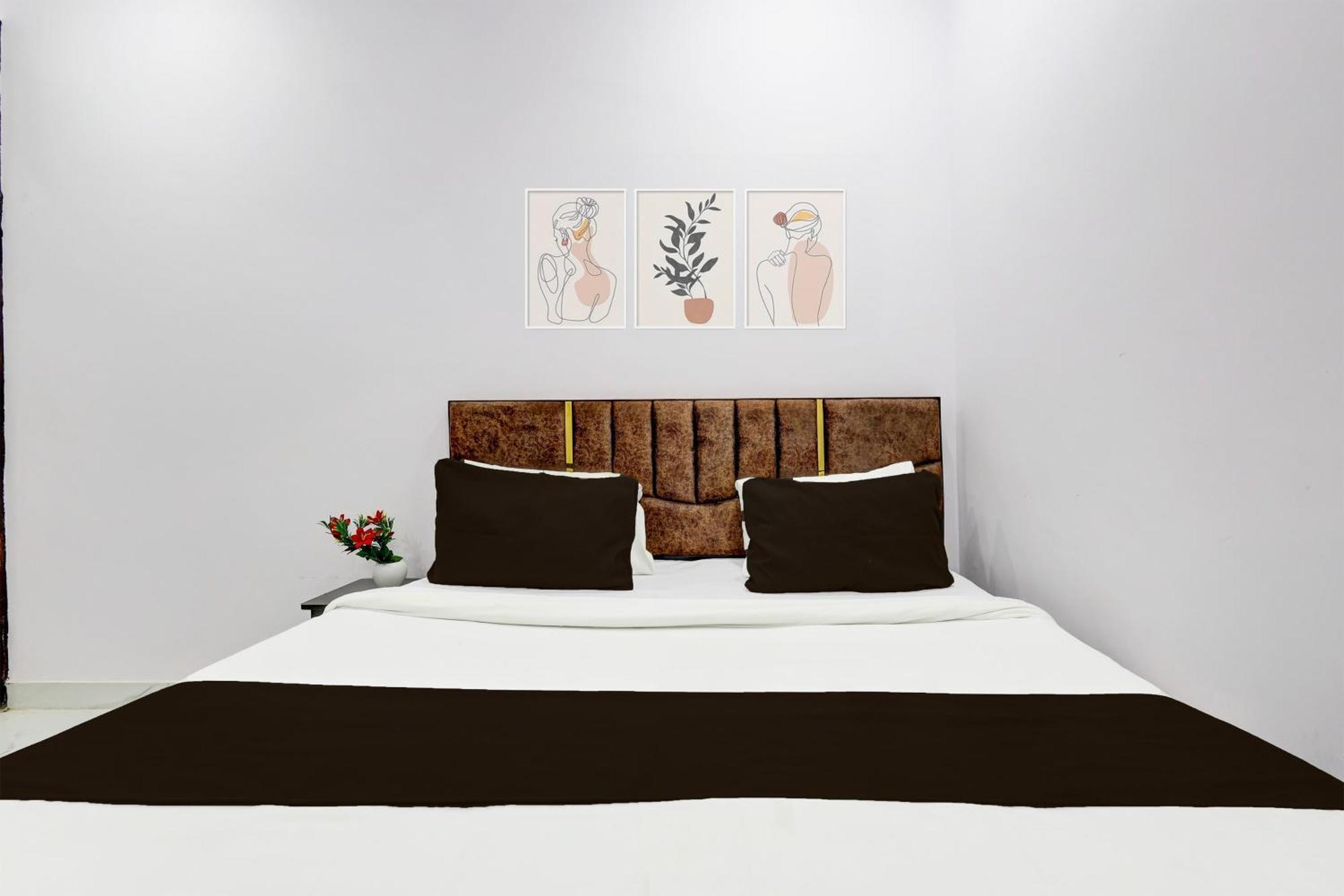 Hotel The Arrow Near Paschim Vihar Delhi  Ngoại thất bức ảnh