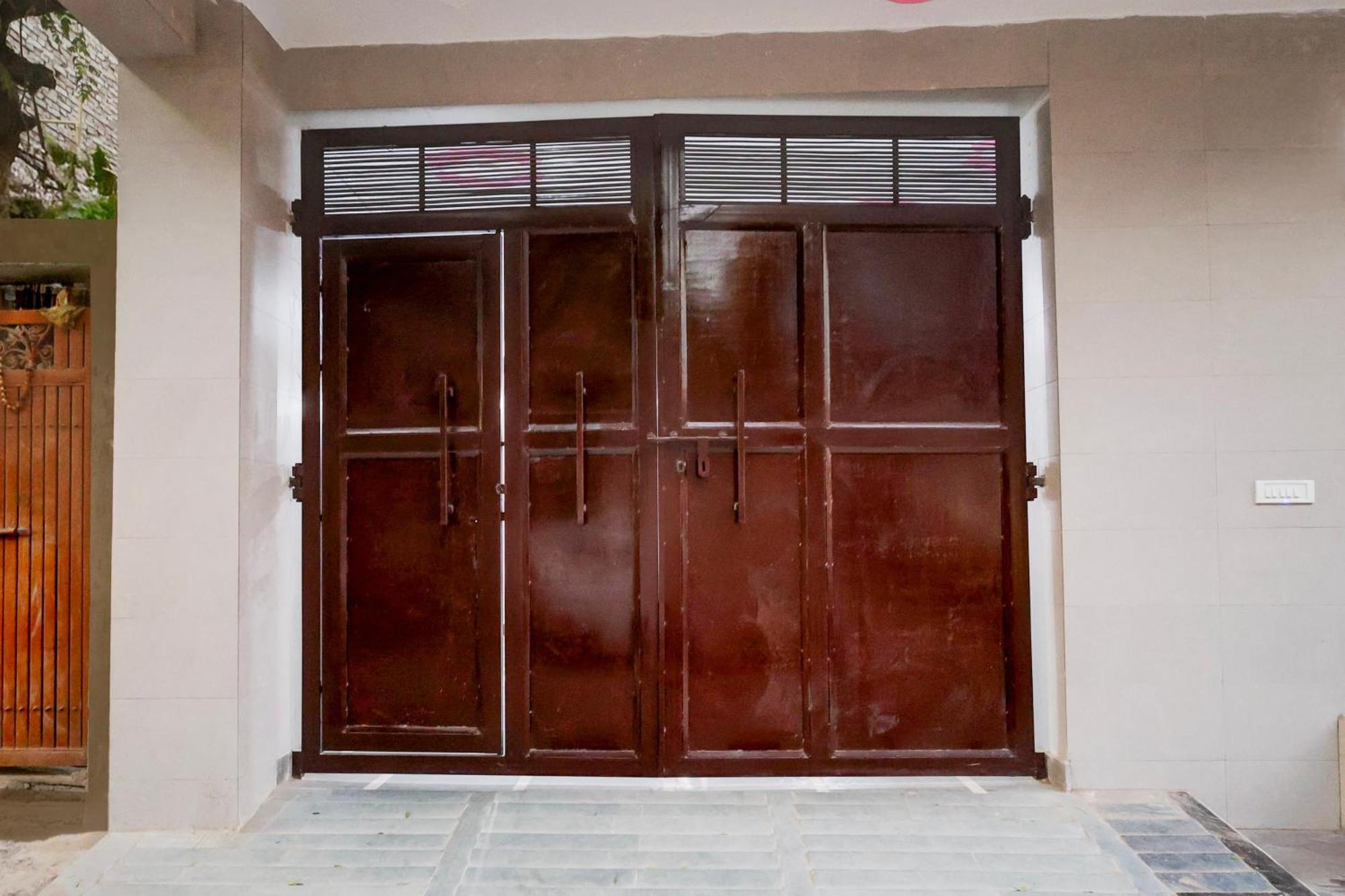 Hotel The Arrow Near Paschim Vihar Delhi  Ngoại thất bức ảnh