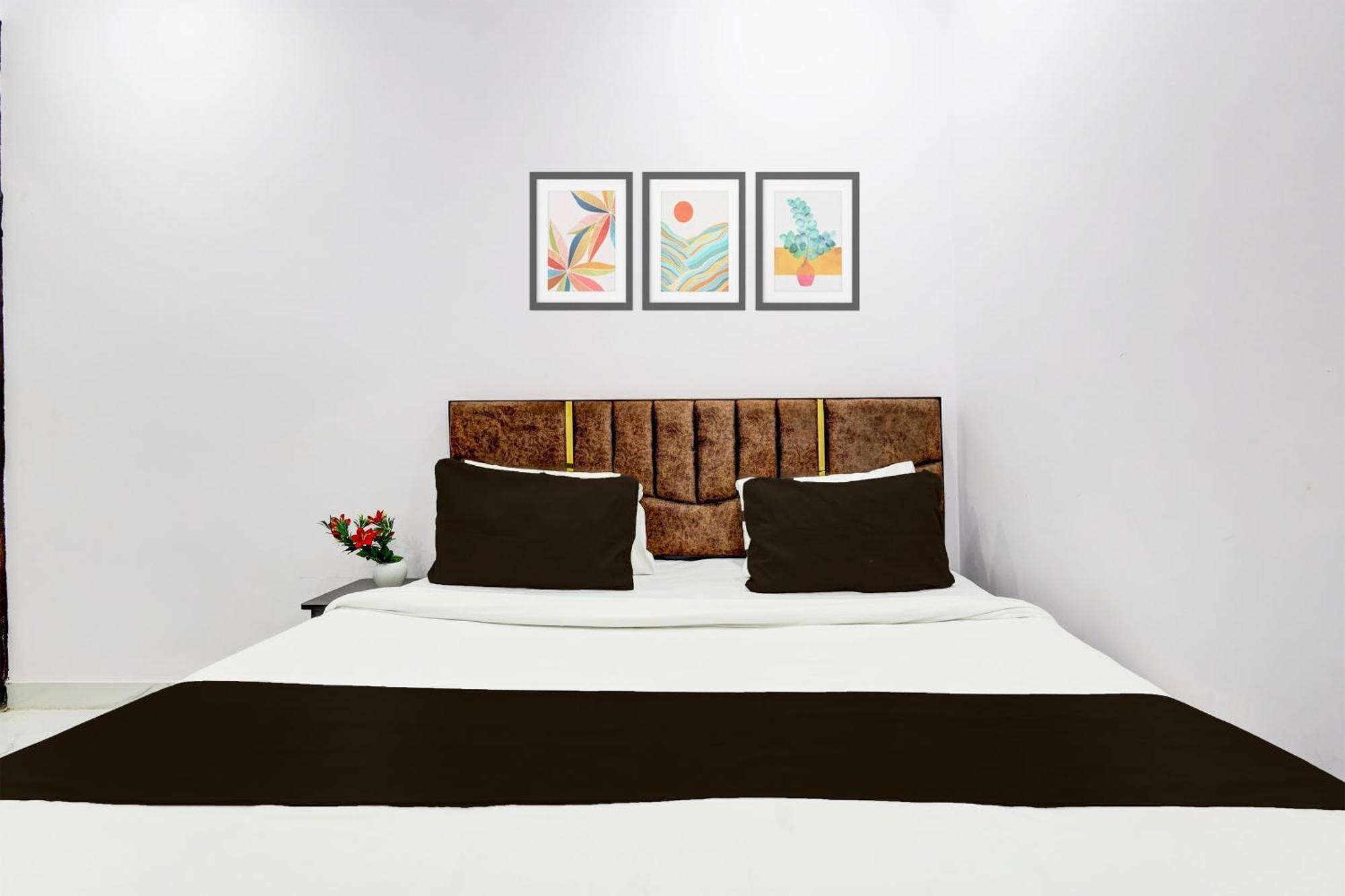 Hotel The Arrow Near Paschim Vihar Delhi  Ngoại thất bức ảnh