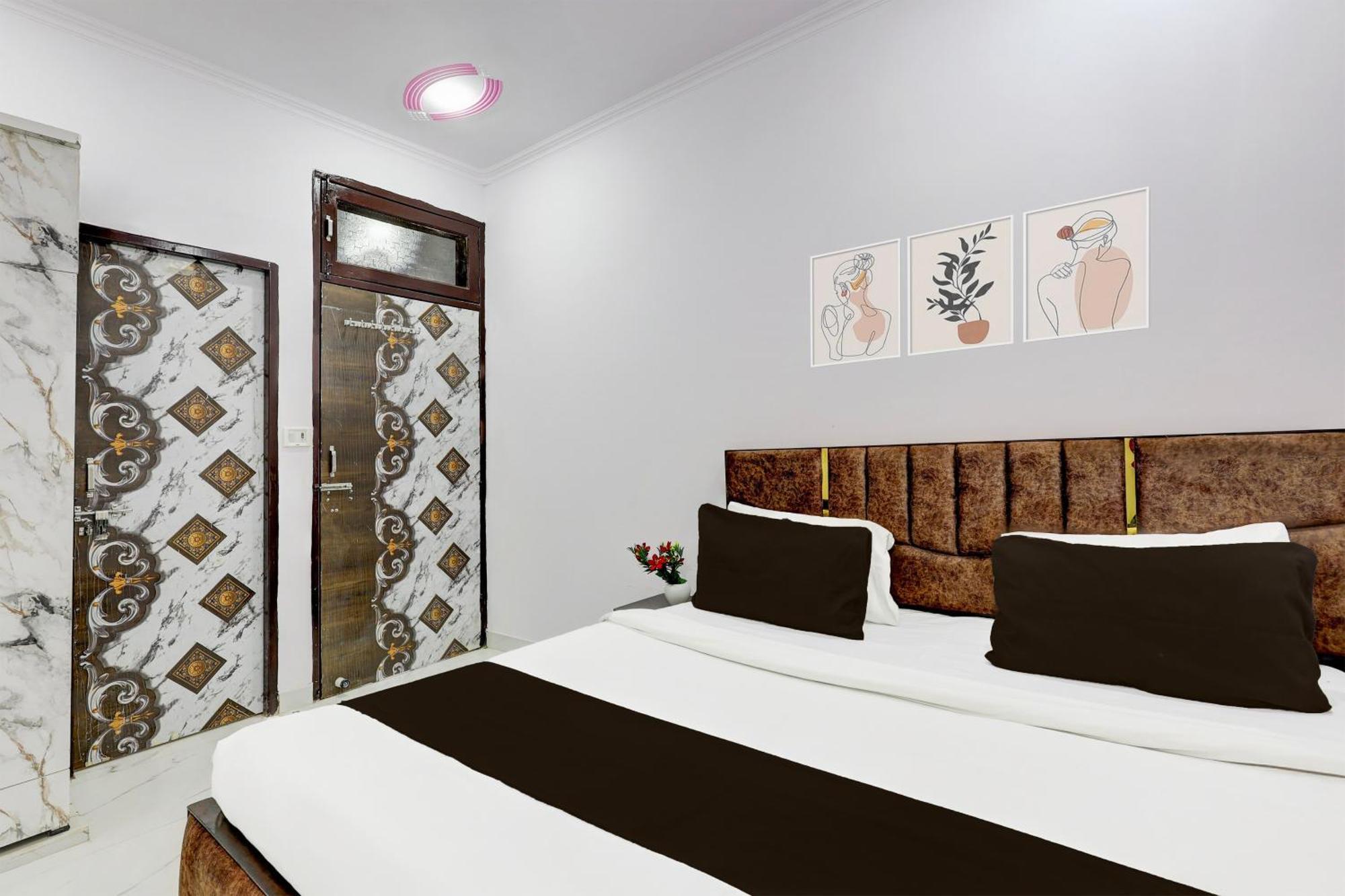Hotel The Arrow Near Paschim Vihar Delhi  Ngoại thất bức ảnh